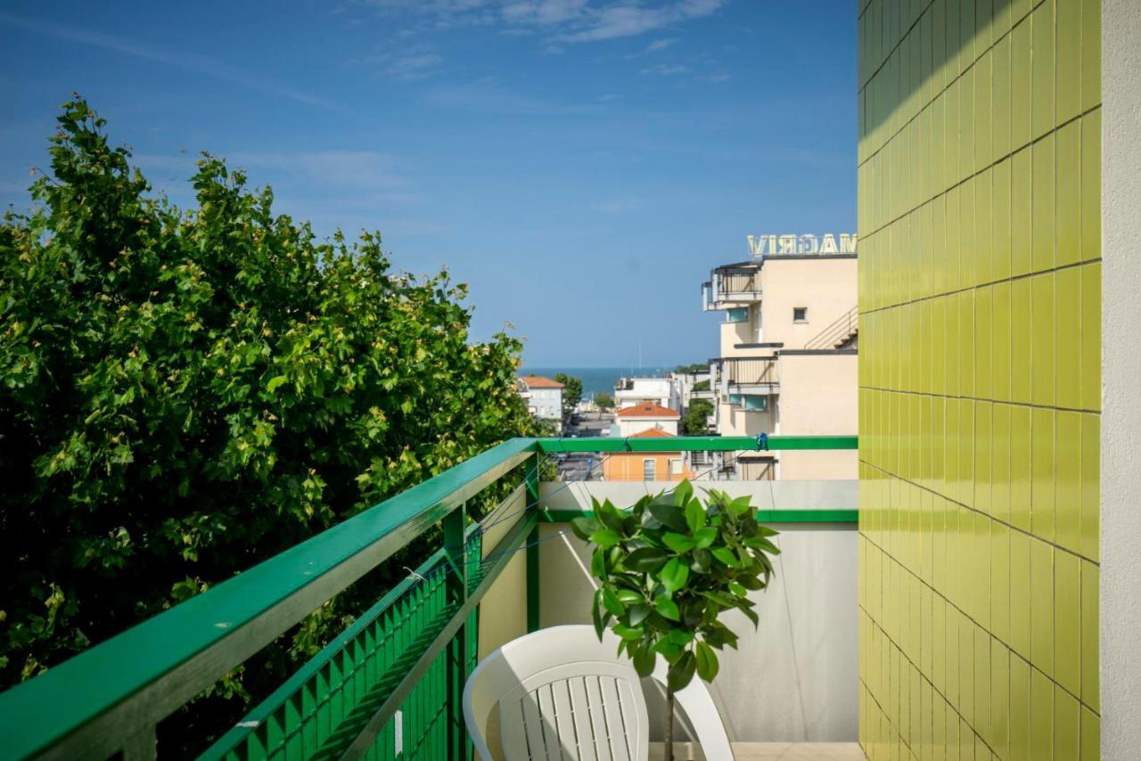 Hotel Mamy Rimini Exteriér fotografie