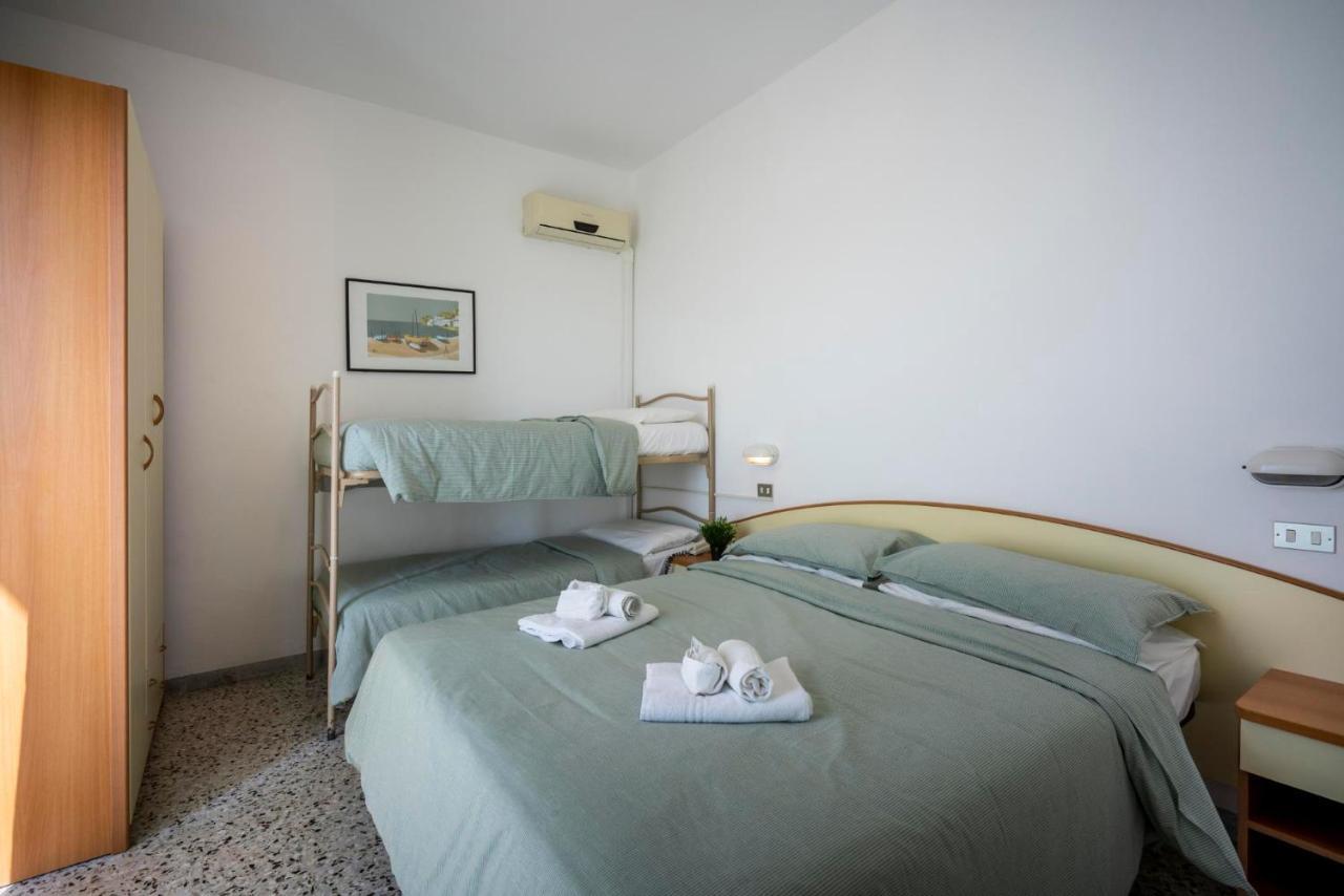 Hotel Mamy Rimini Exteriér fotografie